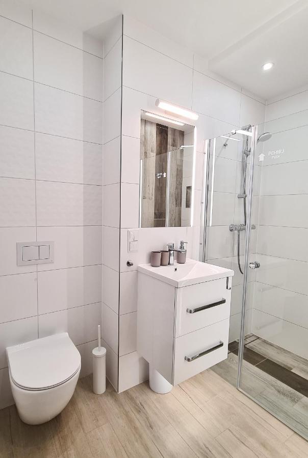 Apartamenty Sjesta River 库多瓦-兹德鲁伊 外观 照片